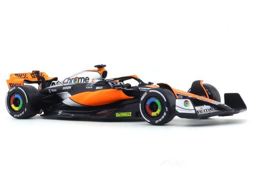 2023 McLaren MCL60 Oscar Piastri 1:43 Bburago Formula 1 diecast scale model car