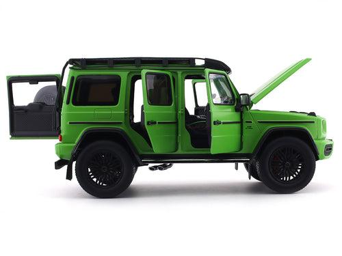 Mercedes-Benz G Class G63 AMG 4x4 green 1:18 iScale diecast Scale Model collectible