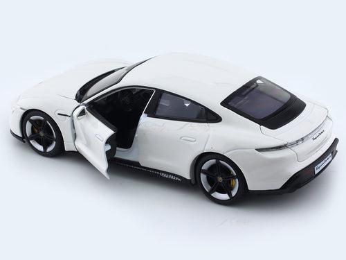 Porsche Taycan Turbo S White 1:24 Bburago licensed diecast Scale Model car