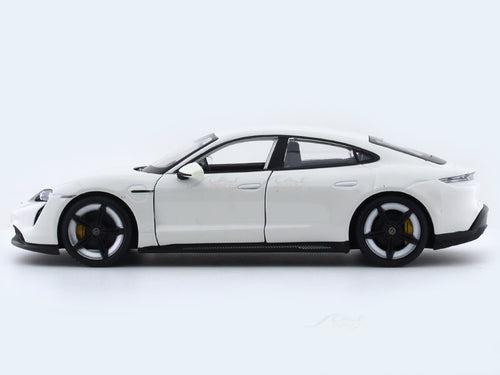 Porsche Taycan Turbo S White 1:24 Bburago licensed diecast Scale Model car