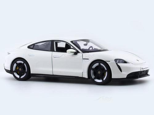 Porsche Taycan Turbo S White 1:24 Bburago licensed diecast Scale Model car