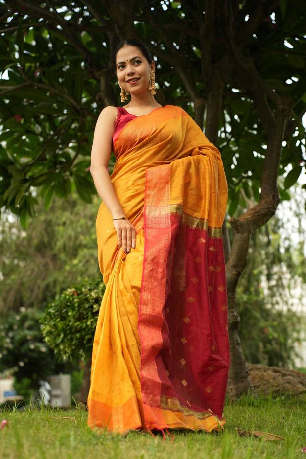 Mustard Yellow With Marooon Palla Maheshwari Cotton Silk Zari Border Wrap in 1 minute saree