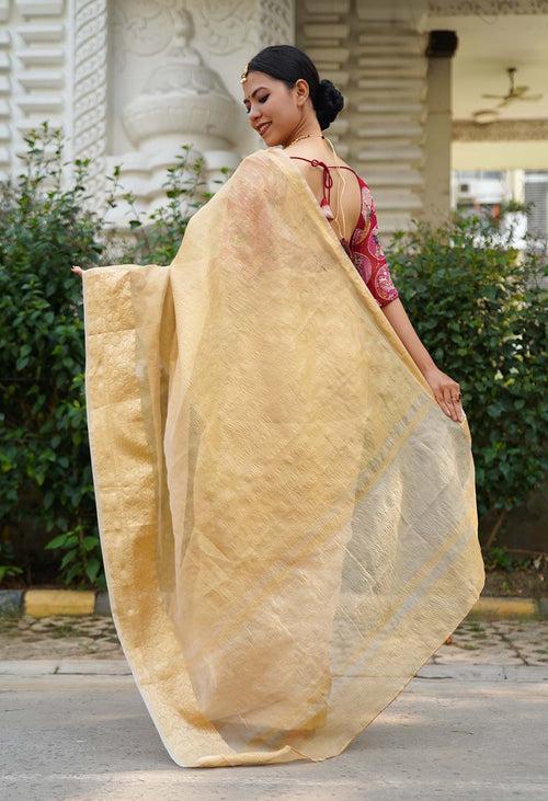 Graceful Crushed tissue saree with  jacquard Zari  border Wrap in 1 minute saree