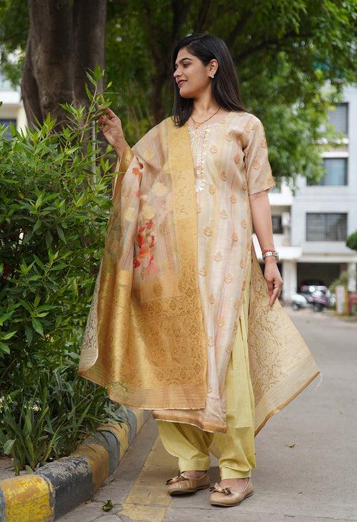 Plus size Salwar Kameez with Ethnic designed printed Dupatta With Styled kurti & Salwar