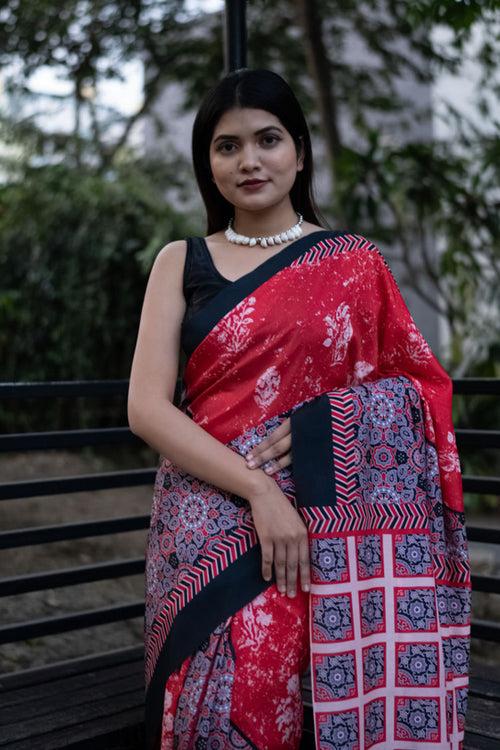 Comfortable Red & Black Soft like butter Printed All Over Wrap in 1 minute saree