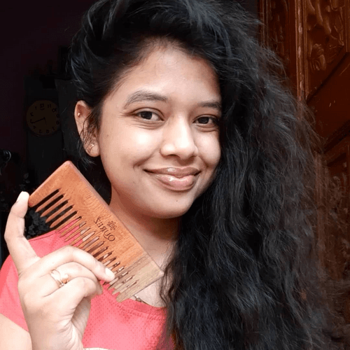 De-tangling Neem Wood Comb | 100% Biodegradable