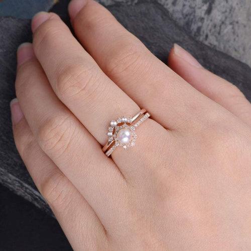 14Kt Gold Pearl, Chevron V Shaped Curved Natural Diamond Engagement/Wedding Ring