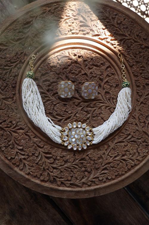 Tiyasi Mother of Pearl Silver Choker Necklace Set