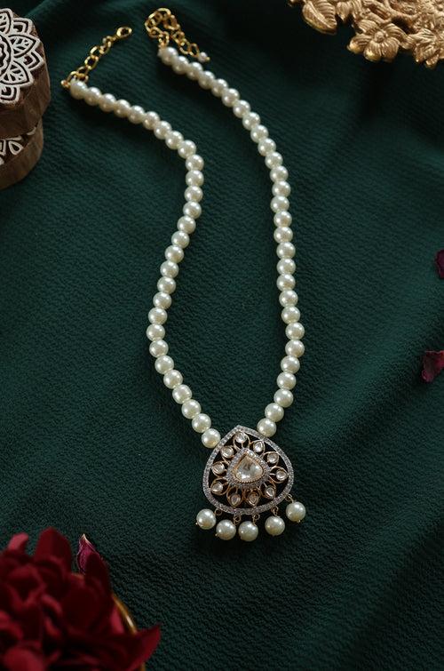 Imaya Polki And Pearls Necklace