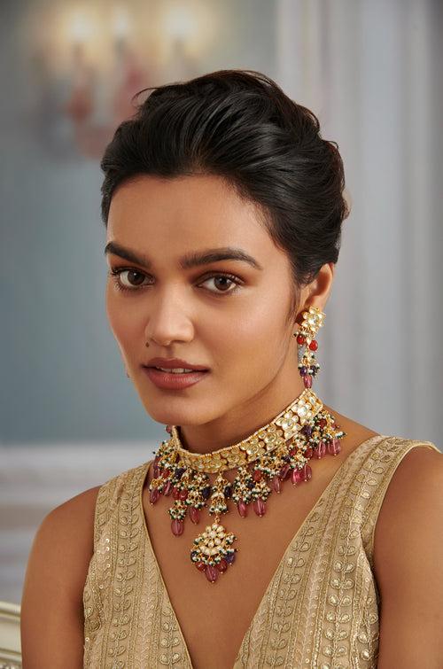 Vamika Kundan Necklace Set