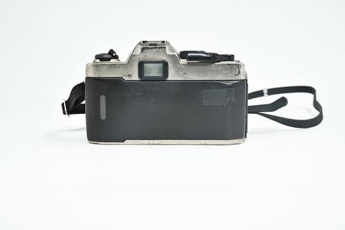 Nikon FM10 | 35mm SLR Film Camera | Rated (7.5/10) | SL15