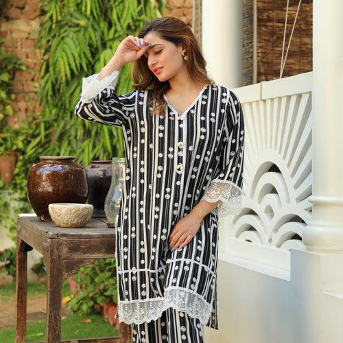 Bunaai Black Tulip Stripe Kurta Set