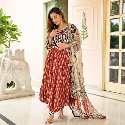 Bunaai Butti Print Natural Dye Suit Set