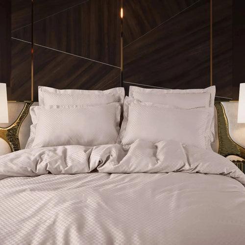 Malako Lyon Jacquard Light Beige Checks 450 TC 100% Cotton King Size 7 Piece Duvet Cover Set