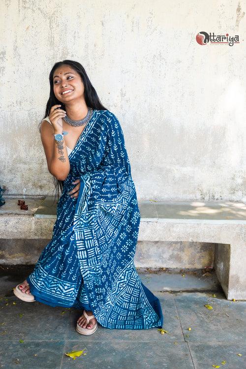 Groovy  Indigo Saree