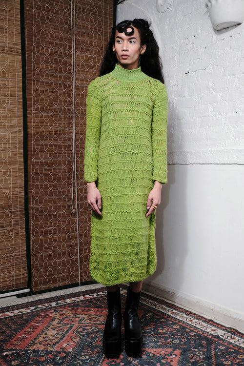 COIL HAND KNITTED DRESS IN LIME