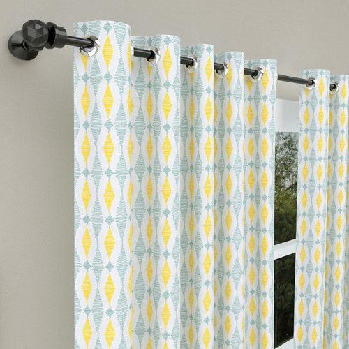 Prism Pattern Curtain Set