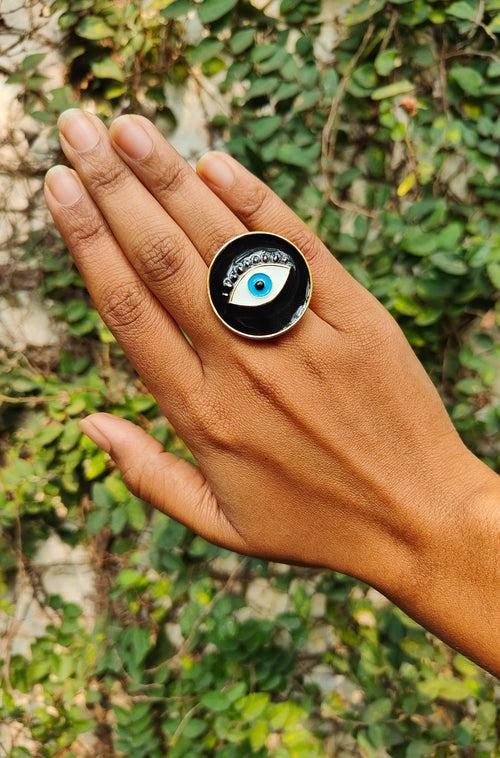 Black Wink Ring