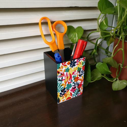 Autumn Leaves Pen Stand