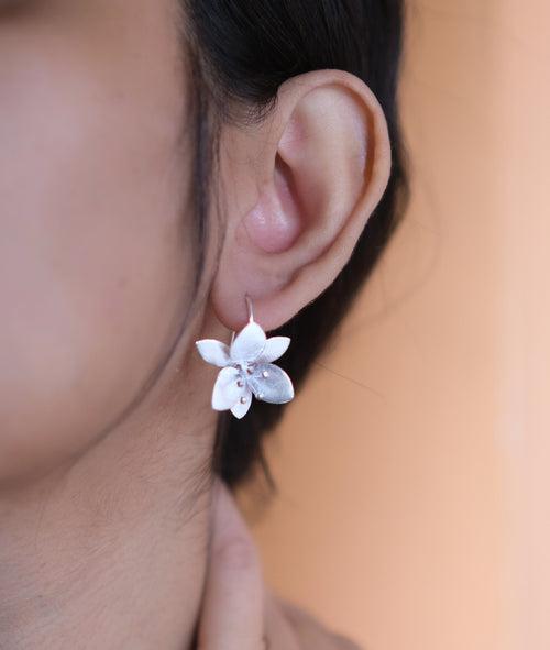 Silver floral earring