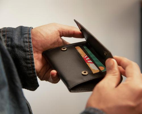 Discovery Wallet - Black