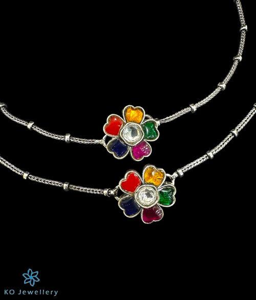 The Naisha Silver Kundan Anklet (Multi)