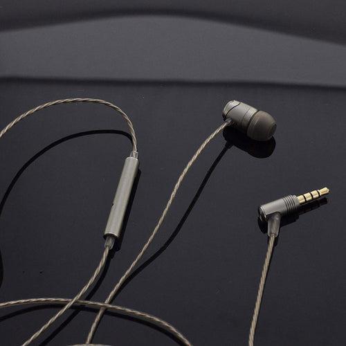 SoundMAGIC - E11C