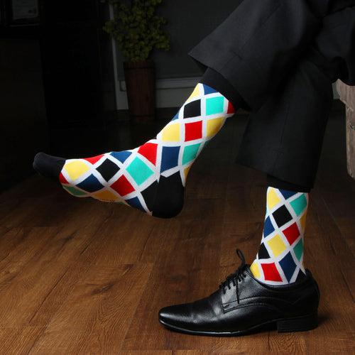 Men's Kicks on Fleek Diamond Pattern Socks