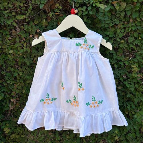 Fresh Daisies Sleeveless White Dress