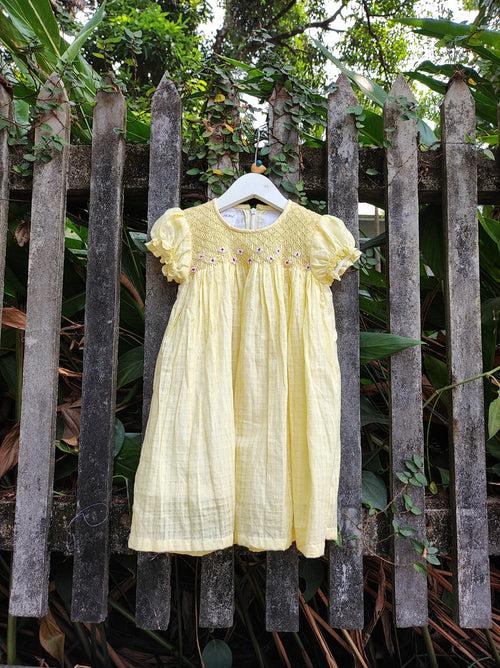 Cotton Short Sleeveless Smocking Dresses