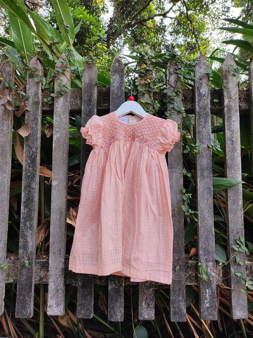 Cotton Short Sleeveless Smocking Dresses