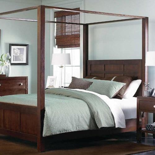 Solid Wood Poster Bed Romeo with Hydraulic Storage