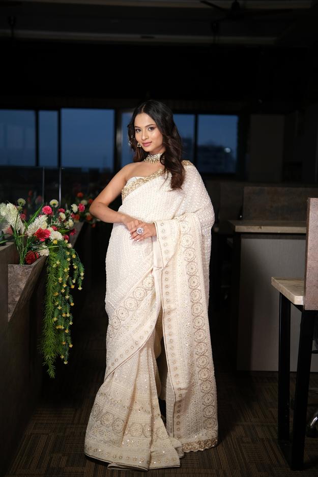 Shifali chikankari saree