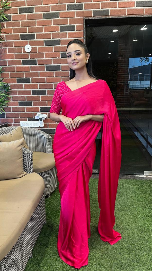 Prisha pink saree