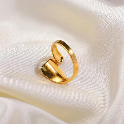 Mae Ring- 18K Gold Plated