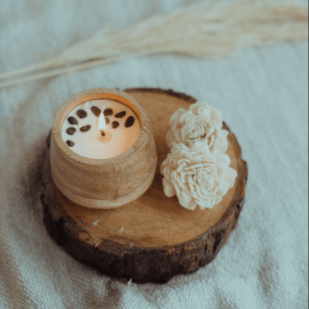 Coffee wooden bowl candle