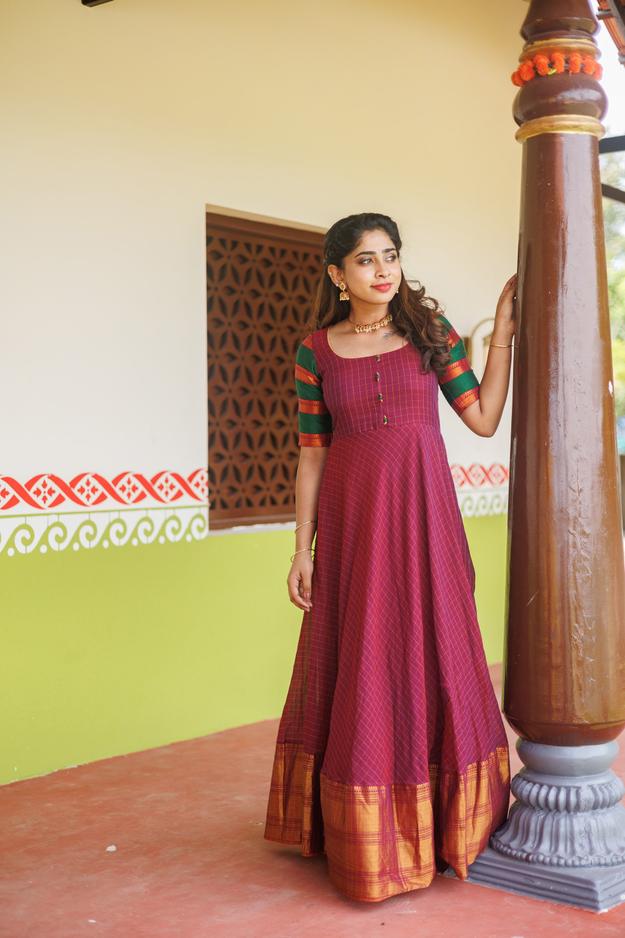 Sahana Magenta Narayanpet Cotton Dress