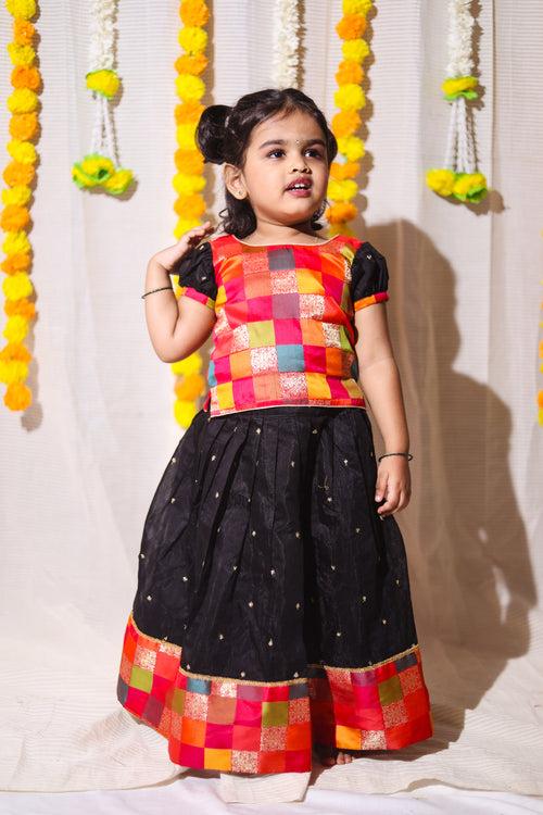 Poonam Black Skirt & Multicolor Top Mini