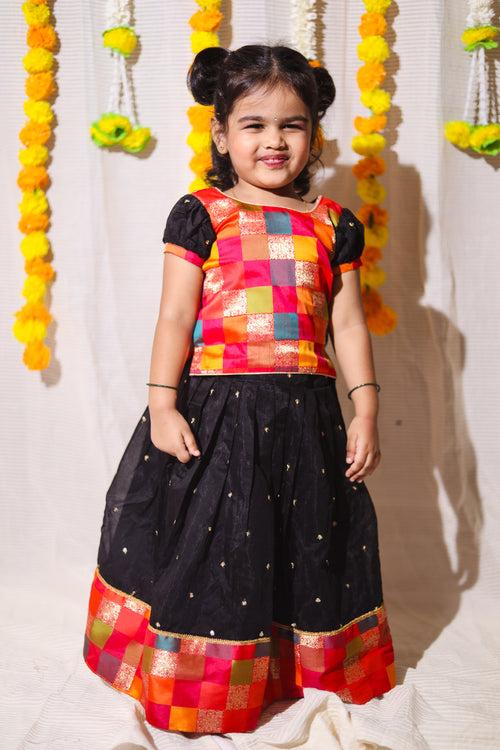 Poonam Black Skirt & Multicolor Top Mini