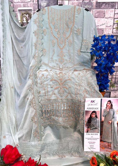 Elegant Georgette Suit with Intricate Embroidery