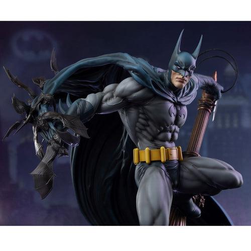 Batman™ Premium Format™ statue by Sideshow Collectibles