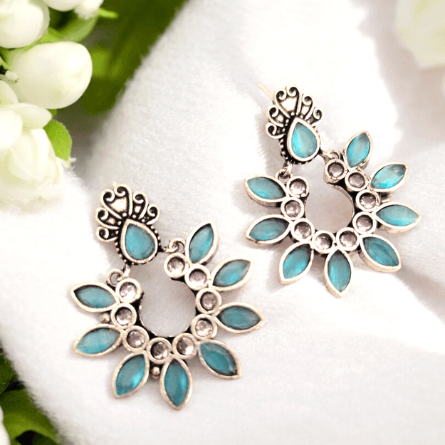 Floral Fiesta : Ligly Blue And White Stone Studded Earring