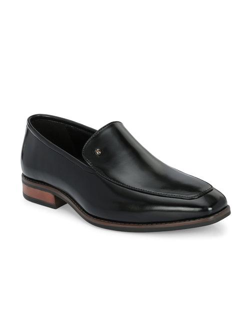 Riverie Black Solid Slip-Ons