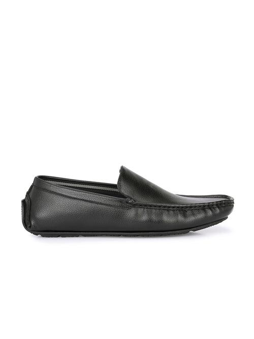 Swift Black Solid Loafers
