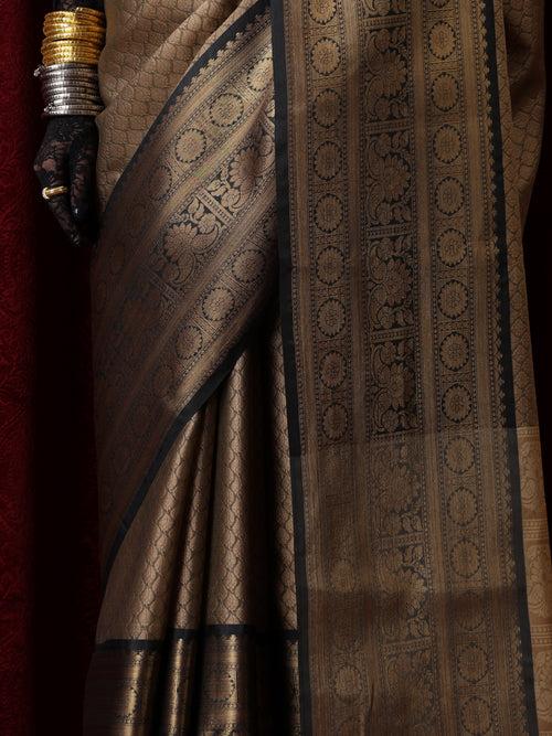 Beige Jacquard Saree with Black Border with Blouse Fabric