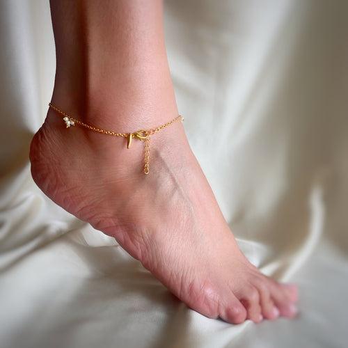 Dainty Pearl Shagun Anklet