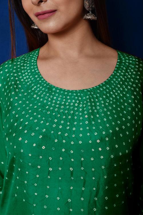 Radial Bandhani Design Kurta in Green