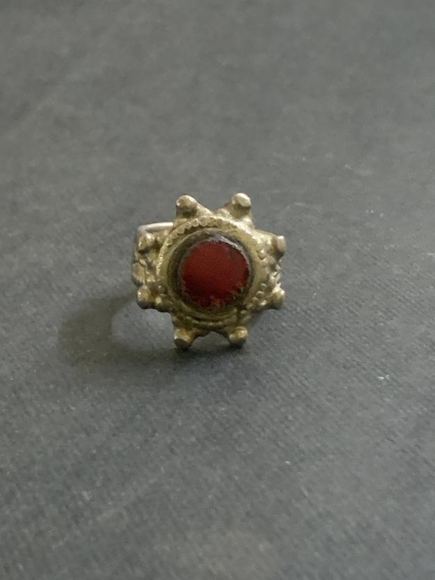 Maroon Glass Flower FingerRing