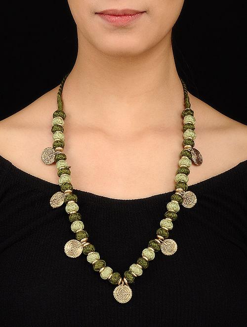 Green Gold Tone Necklace TR05