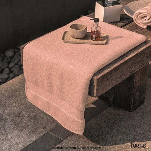 D'Decor - The Crest Collection 650 GSM Bath Towel (Peach)